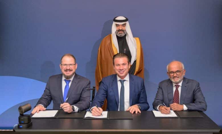 “هيوماين” السعودية تتحالف مع أدوبي وكوالكوم لصياغة ملامح الذكاء الإبداعي العربي.. ماذا يعني ذلك للمستقبل؟