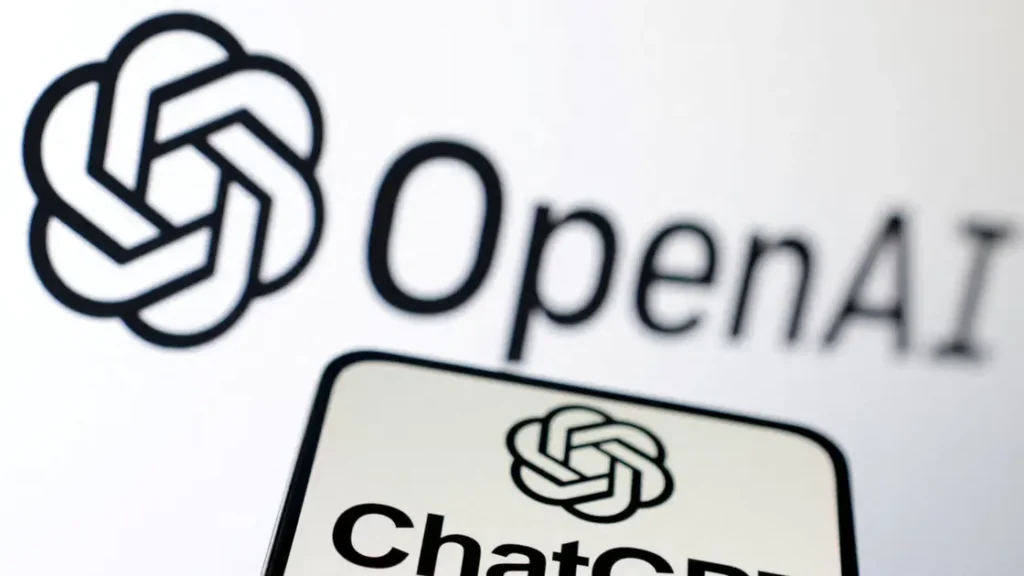 شات جي بي تي ينتزع صدارة تطبيقات آيفون في 2025