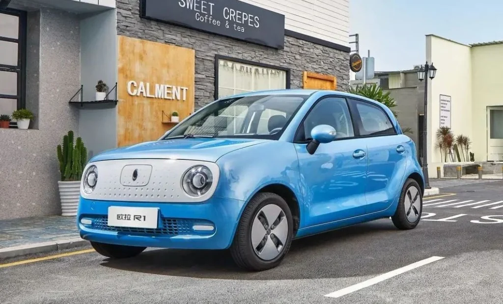 بالصور .. سيارة بورش أورا الكهربائية الصغيرة قبل طرحها رسميًا