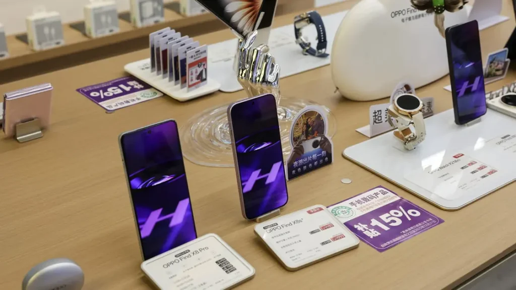 تسريبات تتوقع عودة هواتف 4 جيجابايت في 2026