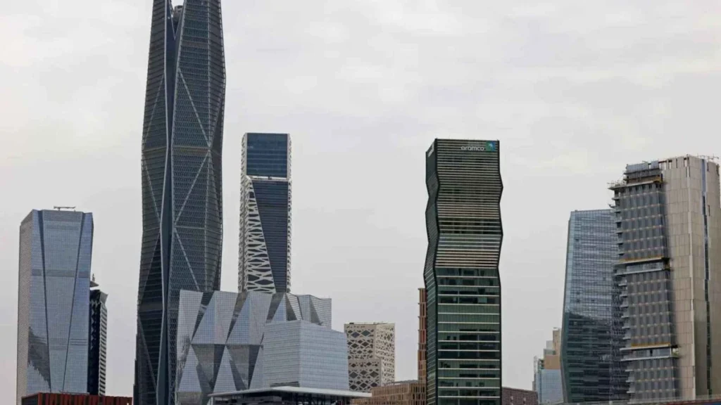 صندوق الاستثمارات العامة السعودي يحصد تصنيف A-1 من “ستاندرد آند بورز”