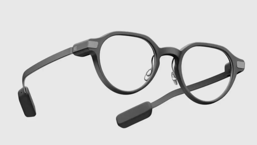 نظارة ذكية تتيح لك قراءة الكتب الإلكترونية ولعب الشطرنج في مستوى العين