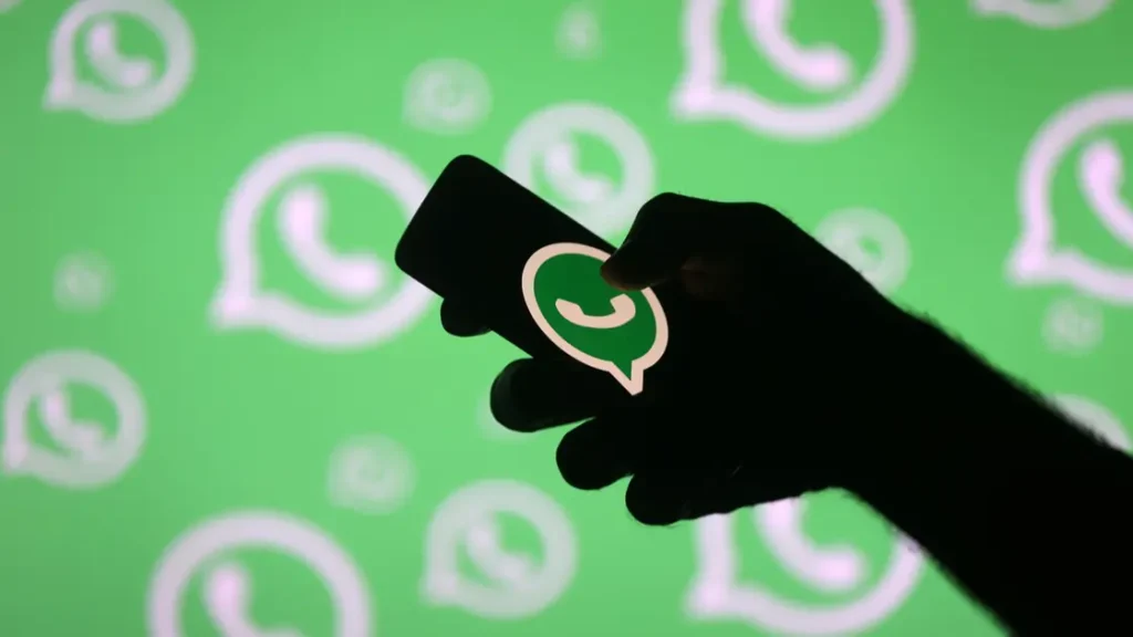 أحدث الميزات القادمة لمستخدمي iOS .. جدولة رسائل واتساب