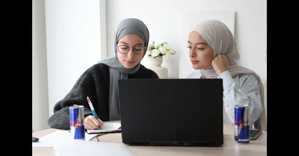 ريد بُل وExel by Merak تدعمان مطوري الألعاب في السعودية قبل يوم العرض